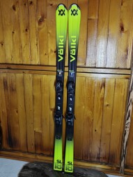 LYŽE VOLKL RACETIGER SL JR 160CM --MODEL 2026--